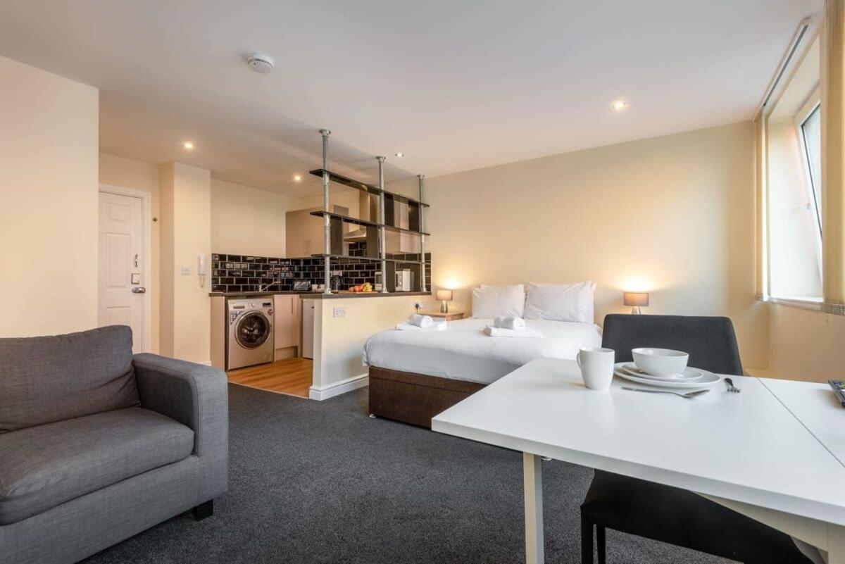 Apartament Modern & Bright Budget Studio In Central Doncaster Zewnętrze zdjęcie